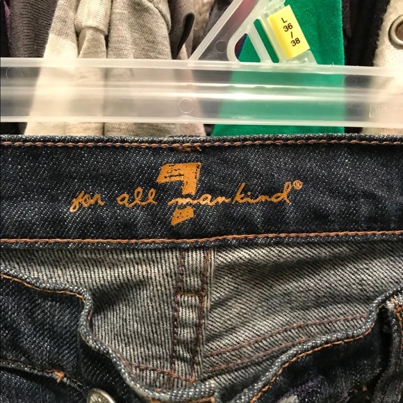 Jeans - Picture 2 of 5